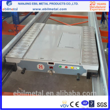 Widely used radio shuttle racking system