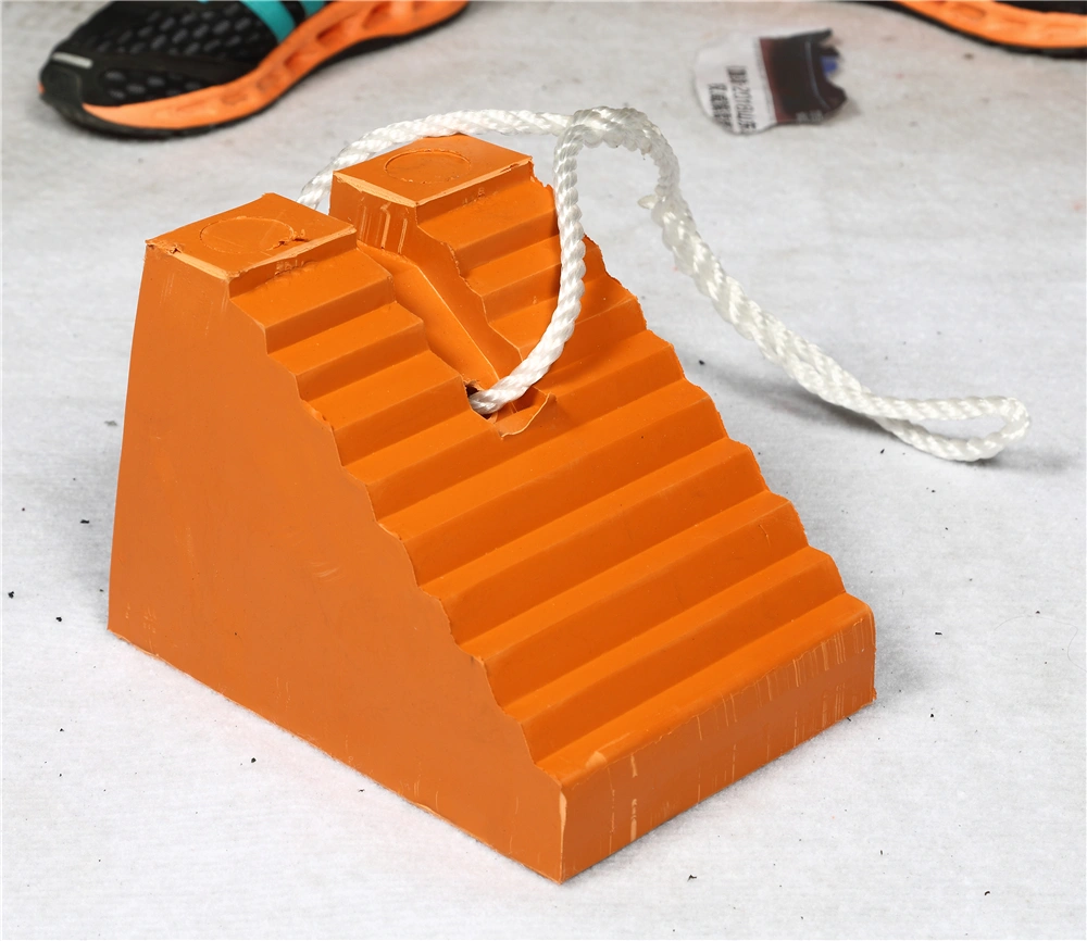 Rubber Wheel Chock for Car, Orange Colour with Pull Rope Rubber Stopper