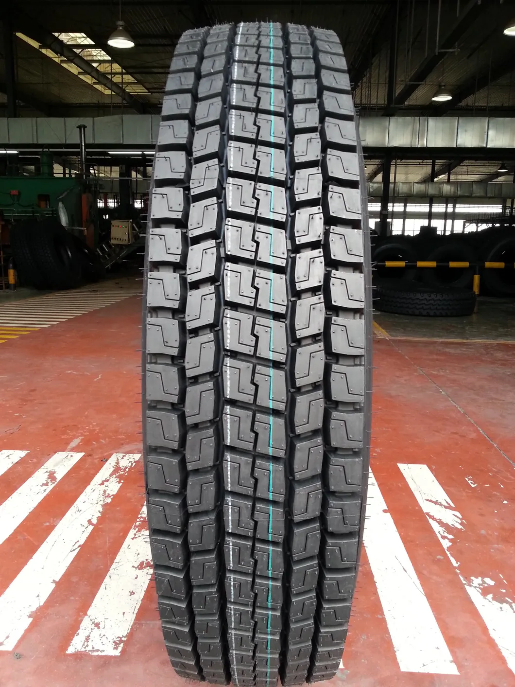 Copartner/ Haida/ Longmarch/ Cocrea High Quality Brand Truck Tyre for Vietnam, Philipines, Singapore, Laos, Cambodia