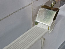 Adhesive mortar for cellular concrete