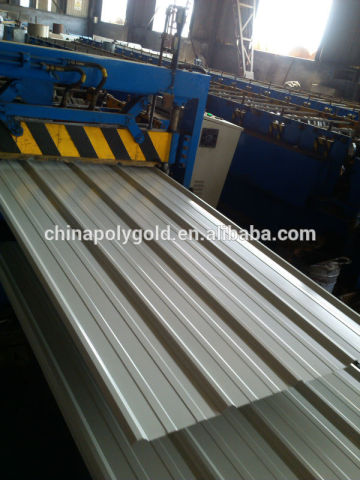 Short span roofing sheet