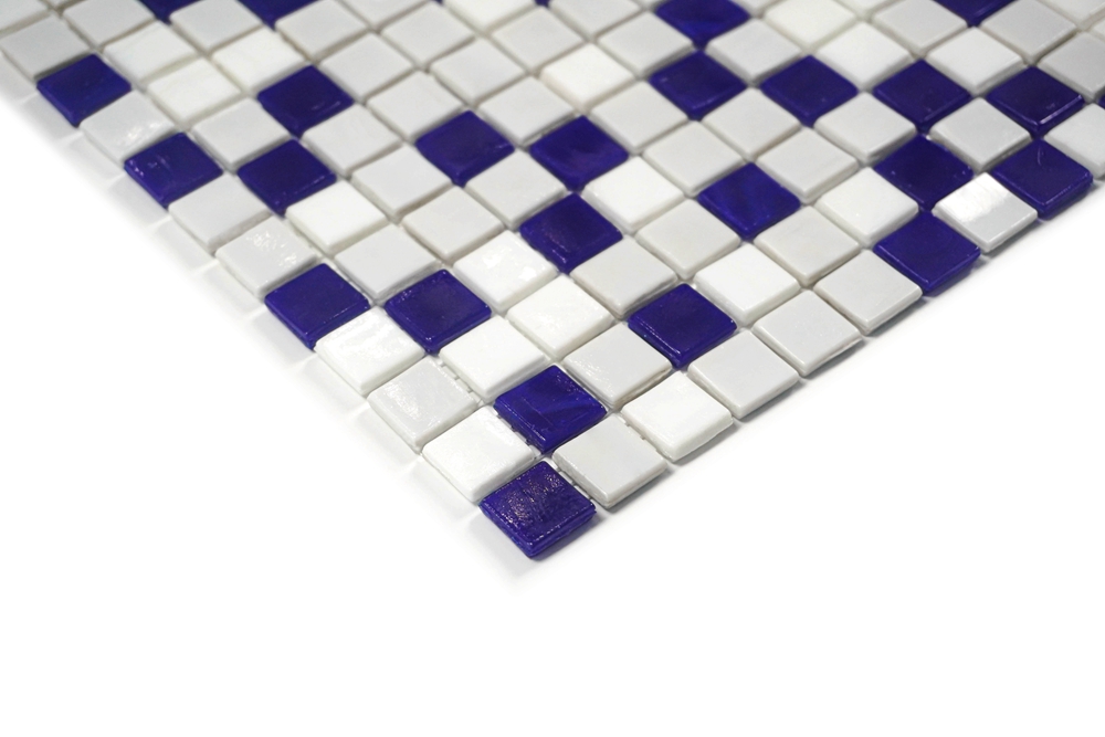 Glass mosaic for bathroom decoration