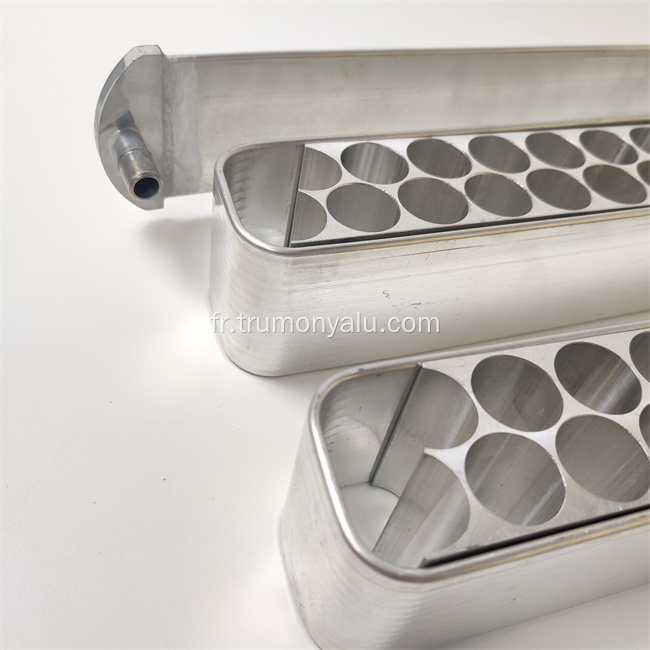 Plaque à eau en aluminium pour dissipateur thermique à eau Bend Waved