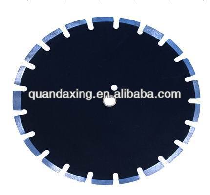 Laser welded diamond saw blade for asphalt