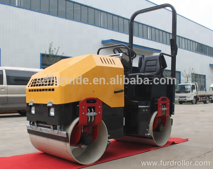 3 ton Vibration Roller Honda gx630 Vibratory Road Roller Compactors (FYL-900)