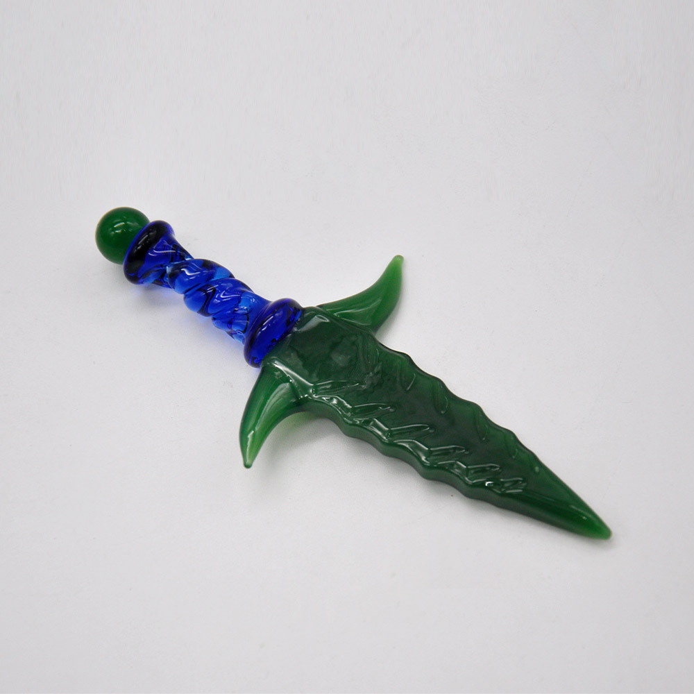 Creative Sword Shape Glass Wand Dabber Glass Dabber Tool Oil Wax Glass Oil Dabbing Stick Carving Tool Oil Kit