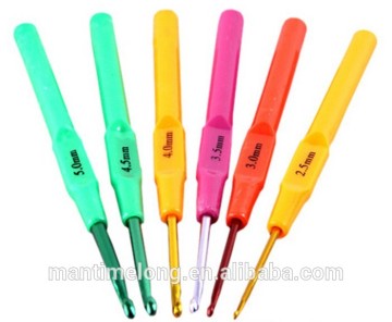 6pcs multicolor plastic handle crochet hook aluminum crochet hook