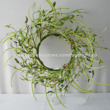24' Paper Grass with Berry Wreath