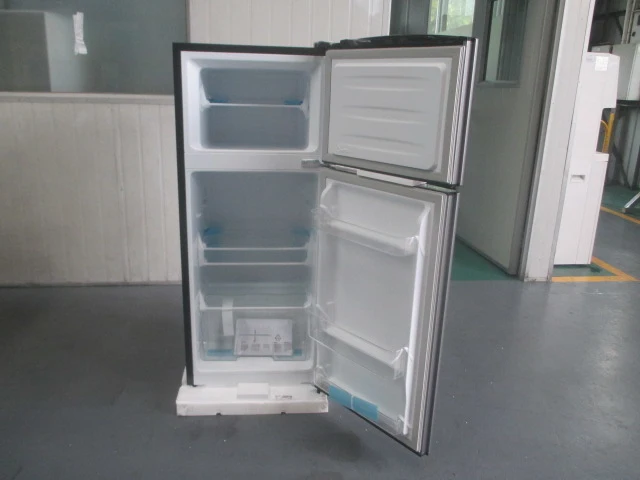 7.3 Cuft Mechanical Control Manual Defrost Top Freezer Refrigerator