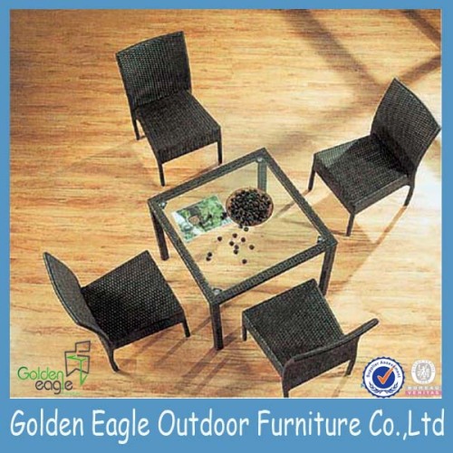 Tablo û doêweyên Outdoor ên PE Rattan & Aluminium