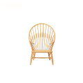 Model Classic Hans Wegner Houten Pauw Stoel