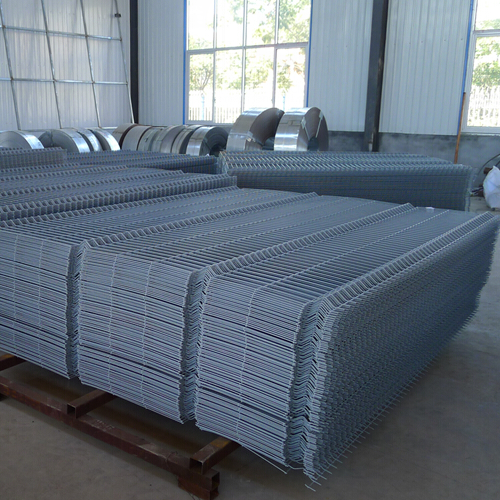 heavy zinc galvanized welded wire mesh fence