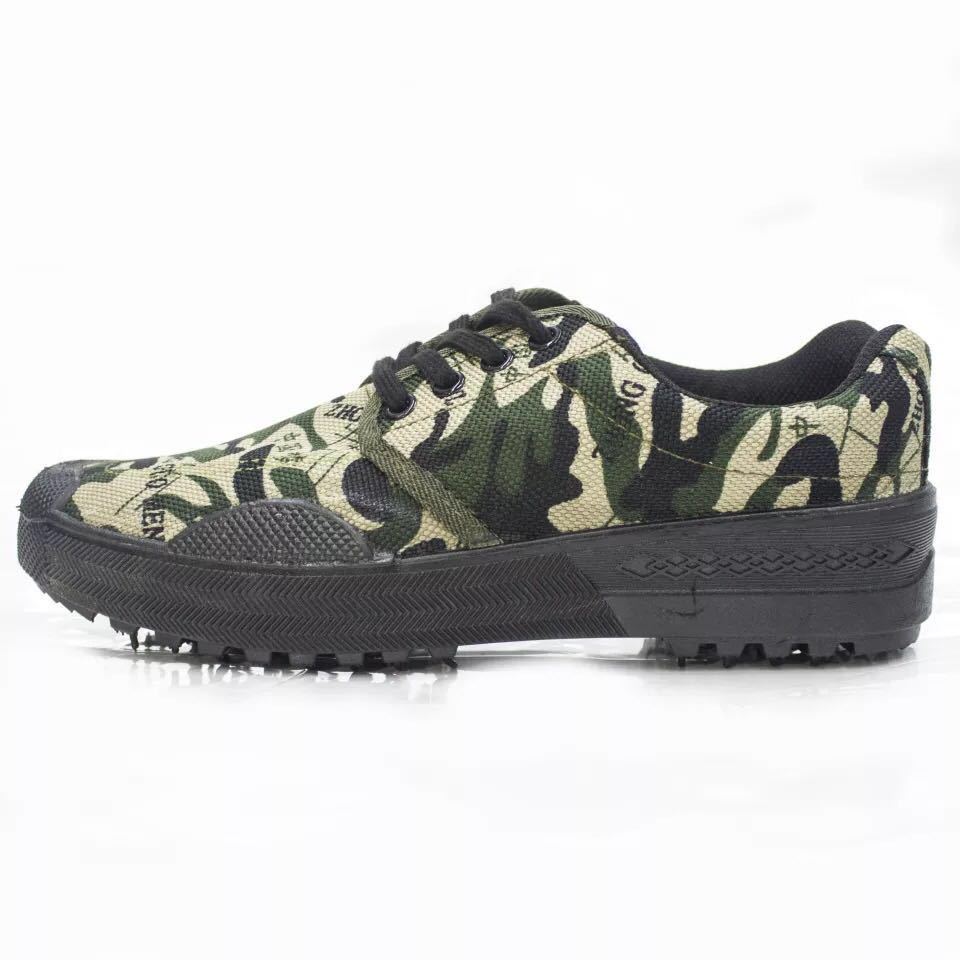 2021 New fashion military training low top sneakers release shoes outdoor construction site climbing labor shose