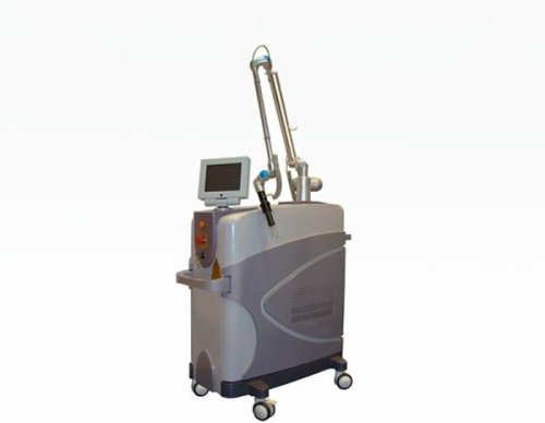 Top quality Q-switch:yag laser tattoo removal machine-T5555