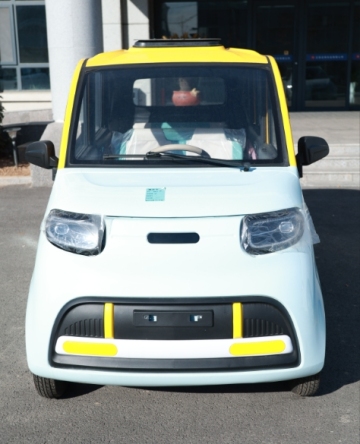 Enclosed 4-Wheelers Electric Tricycles Passenge