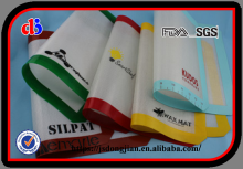 Non-stick cooking liner