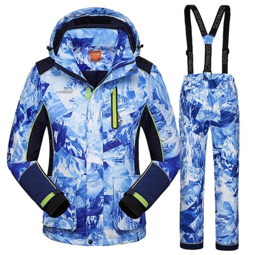 Imprimé avec une tenue de ski MS