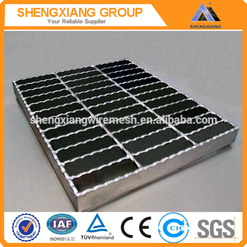 TUV Certification Galvanized welded steel grating