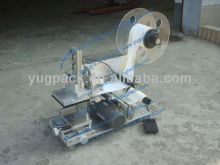 Manual Labeling Machine (for flat bottle or place)
