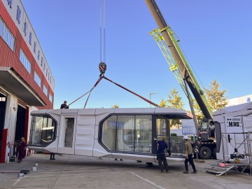 Prefab Portable House Sleeping Apple Cabin Capsule Bedroom