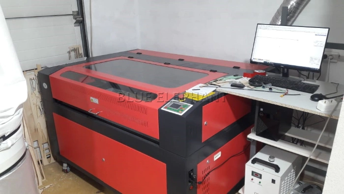 Factory Price Laser Cutting Machine/ CNC Laser Machine / Laser Cutting Machine for Sale