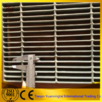 Galvanized steel grating and welded structural steel grating