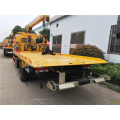 Dongfeng mounted with XCMG 3.2 ton crane