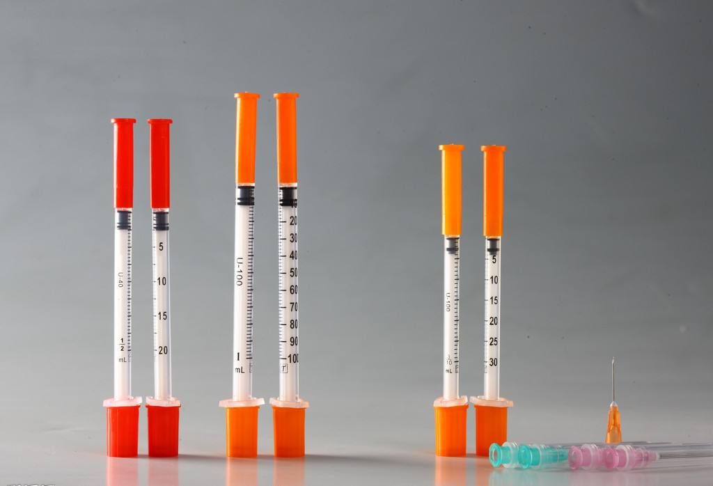 Disposable Insulin Syringe