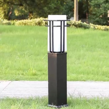 Retro LED lawn lamp post