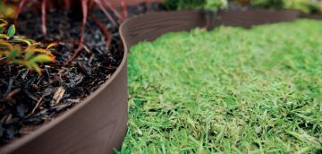 lawn edging fence