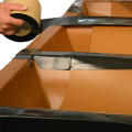 الشريط الوامح على سطح السفينة ذاتيا لخشب الصلب