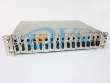 Singlemode Optical Fiber Media Converter Ieee802.3u With 16 Slot
