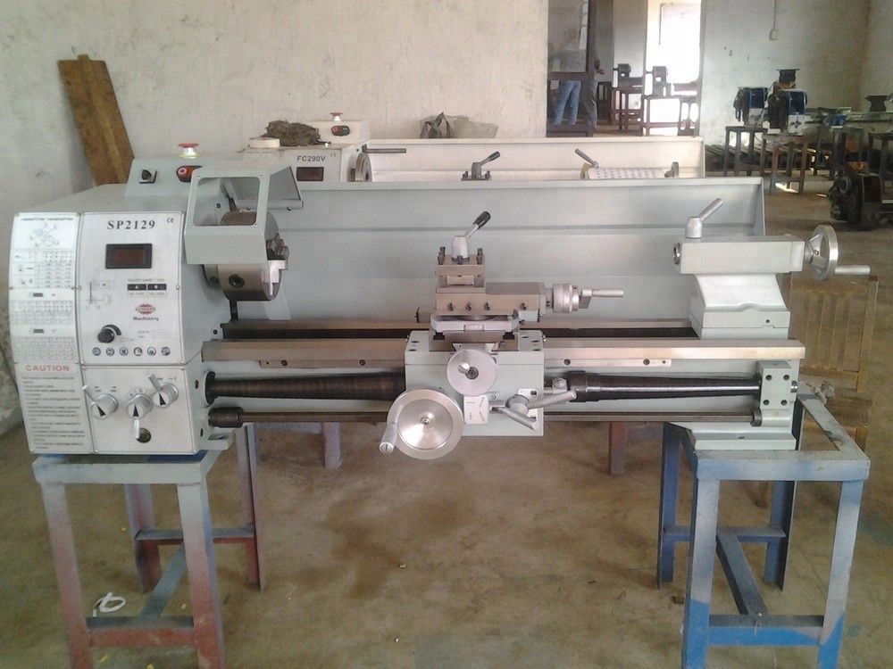 700mm center distance manual lathe machine best export one SP2129