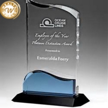 Bottom price Cheapest exalted crystal glass trophy