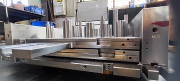 Large plastic mould base