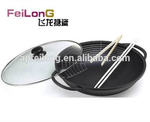 cast iron wok pan