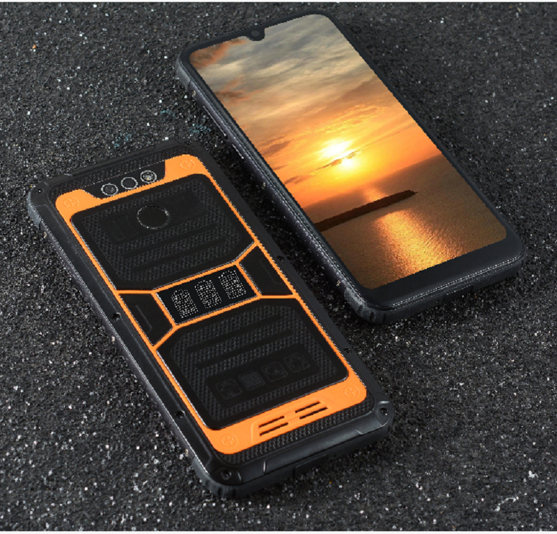 6.26 inch High quality 3G running memory mobile phone explosion proof big battery smart phone Model: Q18