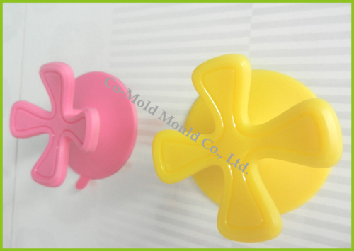 Bathroom Plastic Powerful Suction Cup Hooks