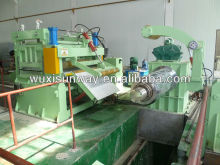 Automatic steel plate leveling machine