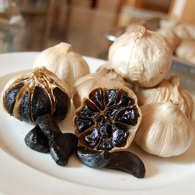 Whole Black Garlic 203