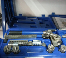 Adjustable Manual pipe tool set for PEX sliding fittings