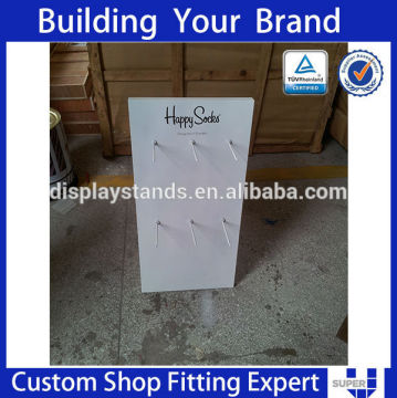 Customized brand sock retail store sox free standing for international market