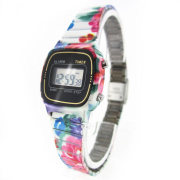 Trendy Girls Waterproof Quartz Watch Lithium Battery Lcd Digital Watch