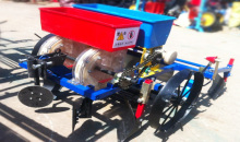 Peanut sowing laminating machine