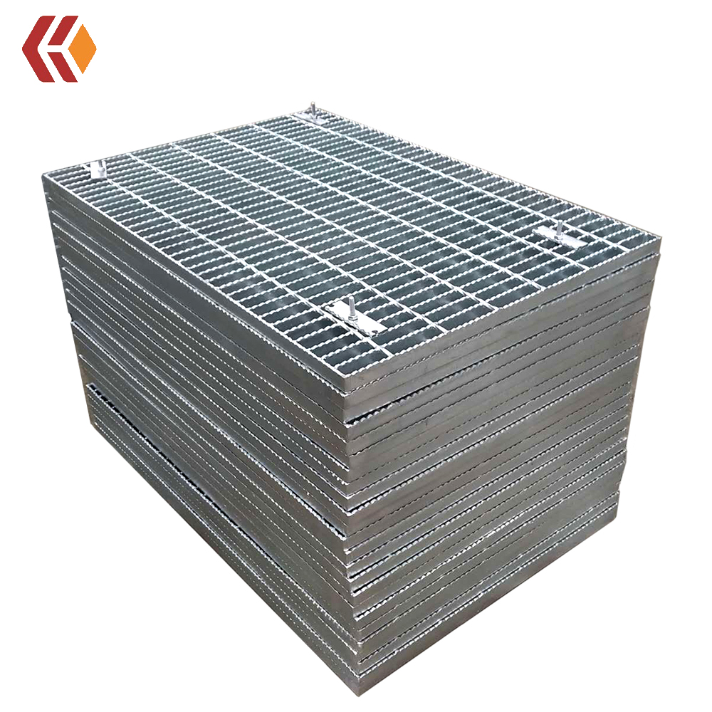 Galvanized Steel Stair Tread with Checkered Plate / T3 Stair Tread