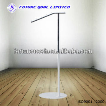 Round garment stand