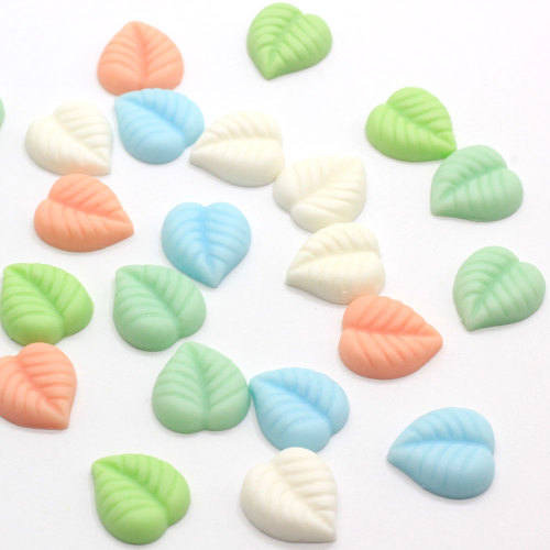 Nuovo di fabbrica arriva 100 pezzi colore pastello 14 * 15mm foglia di resina kawaii indietro piatto cabochon fai da te decorativo mestiere scrapbooking