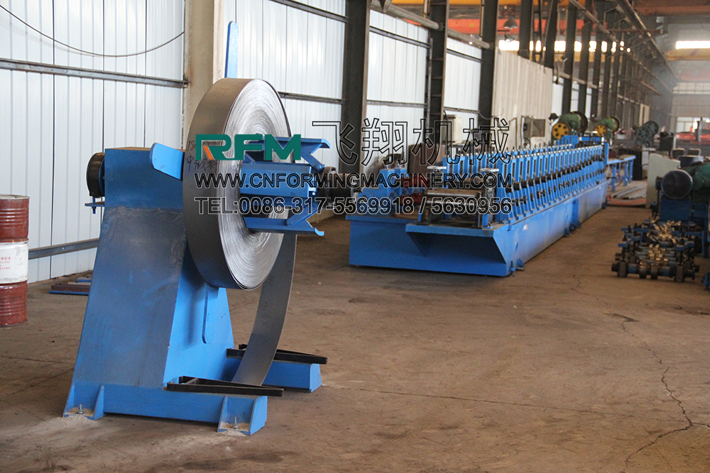 china colorbond forming roller shutter door machine