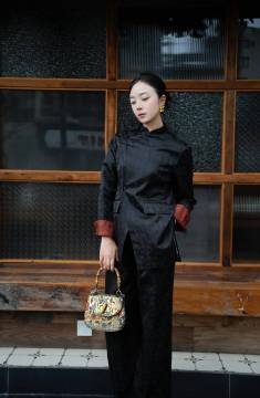 Shisanchai Silk Road Xiangyunsha Silk Trousers