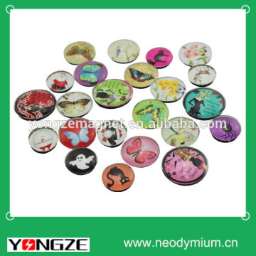Glass fridge magnet